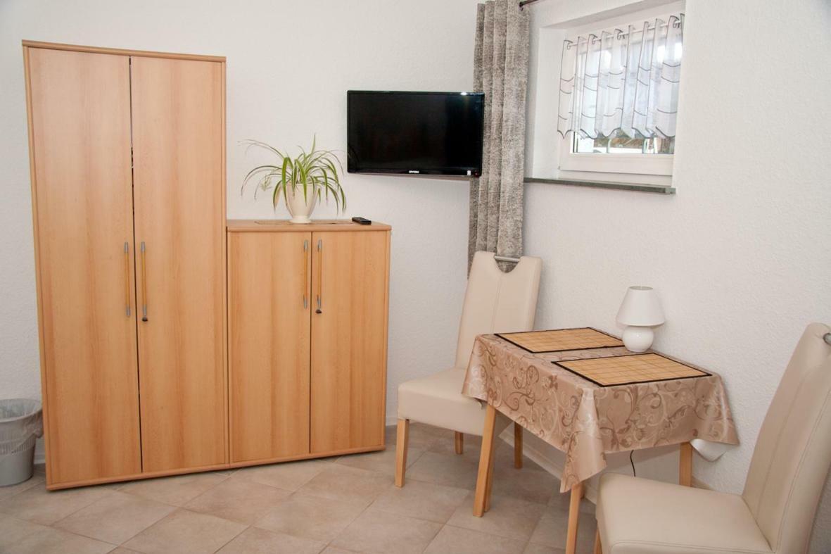 Ferienwohnungen Zeise Λειψία Εξωτερικό φωτογραφία