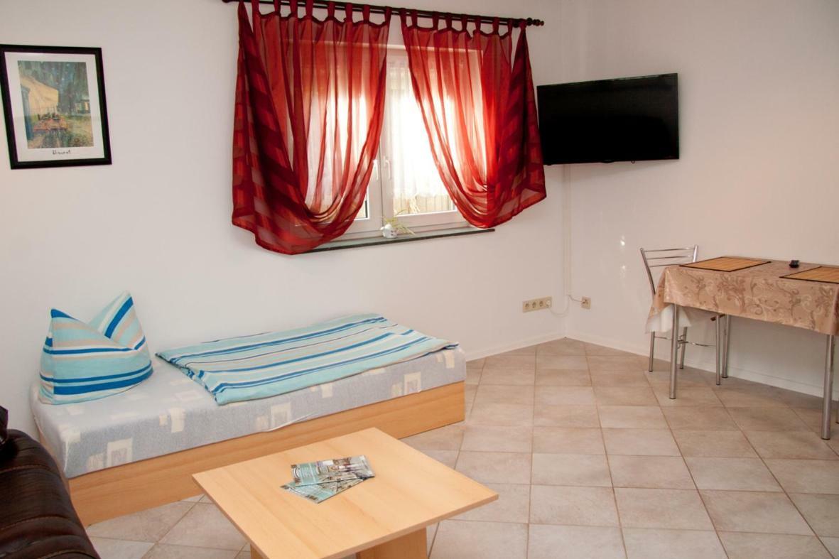 Ferienwohnungen Zeise Λειψία Εξωτερικό φωτογραφία